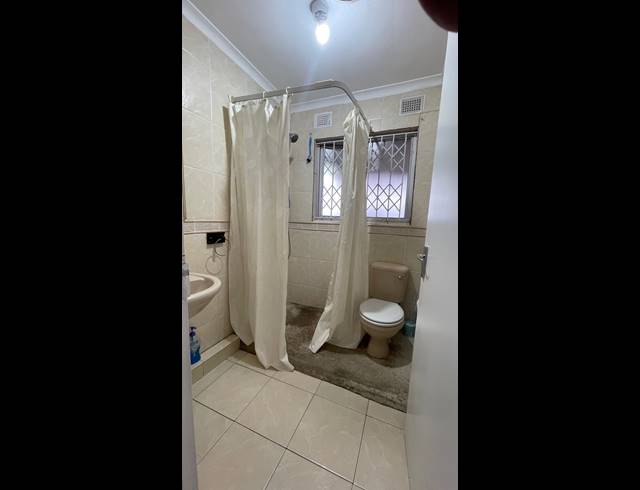 3 BEDROOM HOUSE FOR SALE IN NEWLANDS EAST